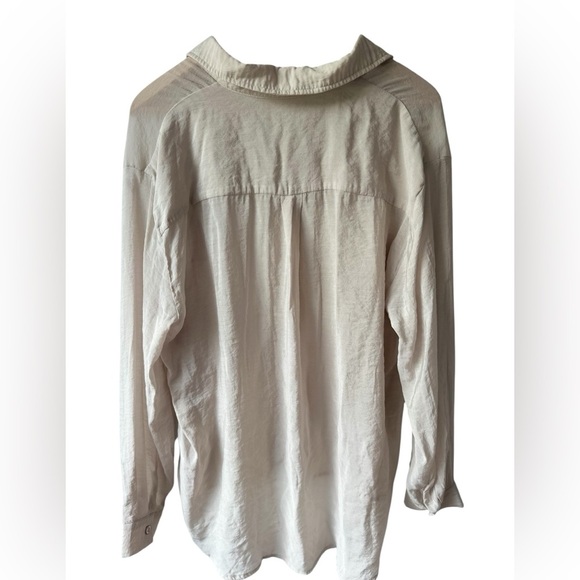 By Together Long Sleeve Button Up Blouse Shirt - Picture 3 of 14